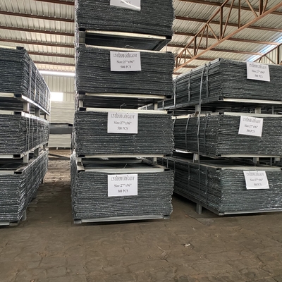 Consistent Mesh Aperture 0.019in 0.638mm Diamond Metal Lath For Stucco Mesh Lath Over Wood Sheathing
